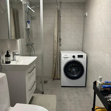 2 In Pasila Apartament *